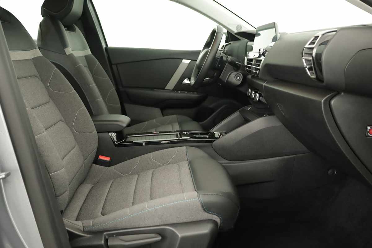 citroen-c4-2024-gasolina-1199cc