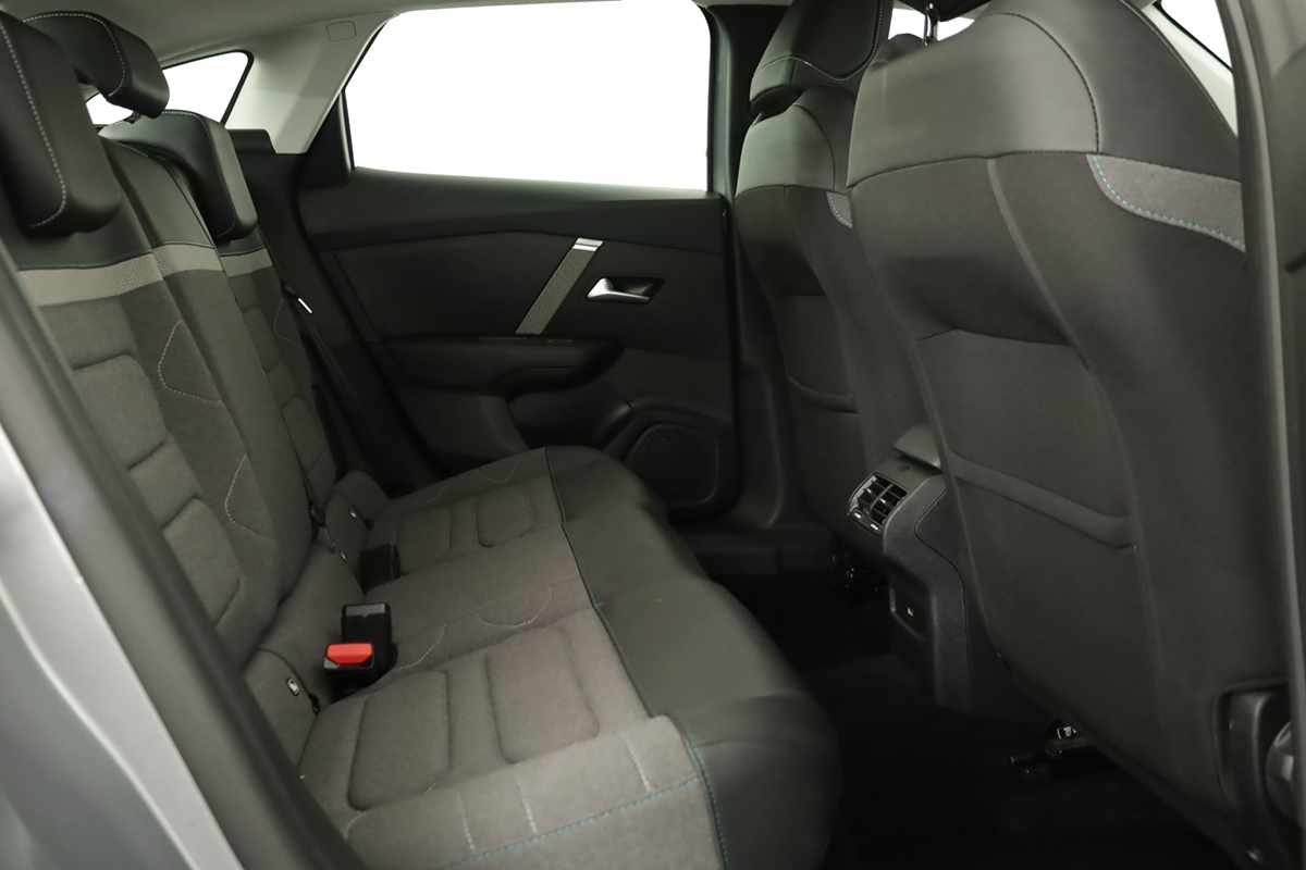 citroen-c4-2024-gasolina-1199cc