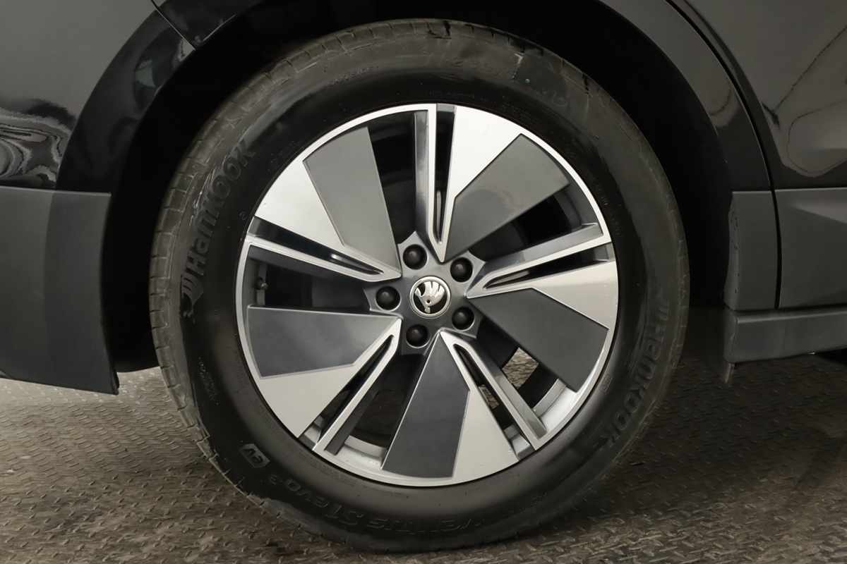 skoda-enyaq-2023-eletrico-0cc