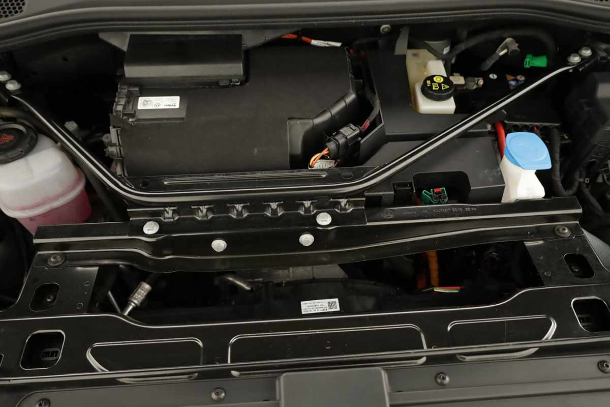 skoda-enyaq-2023-eletrico-0cc