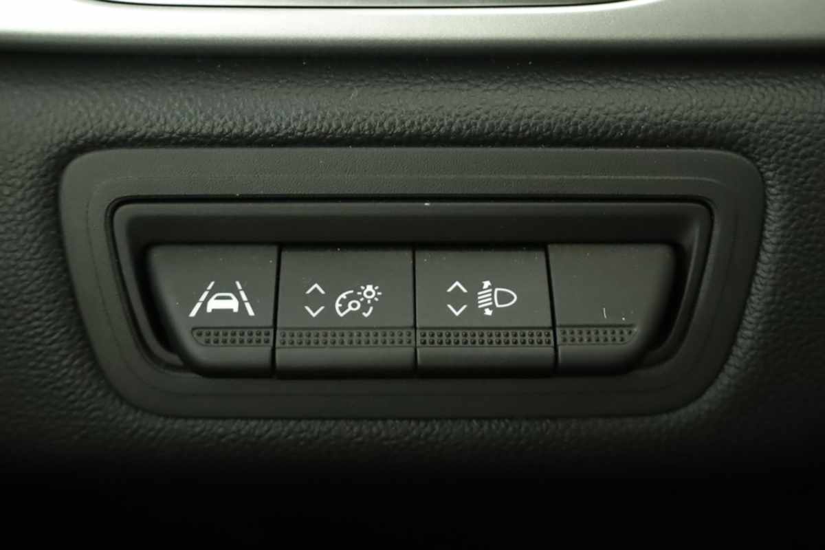 renault-captur-2023-gasolina-999cc