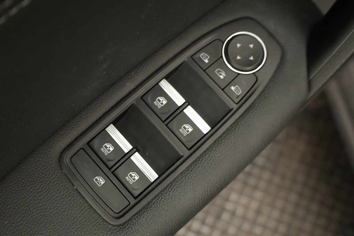 renault-captur-2023-gasolina-999cc