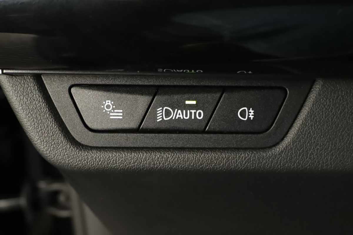 bmw-x1-2025-hibrido-a-gasolina-1499cc