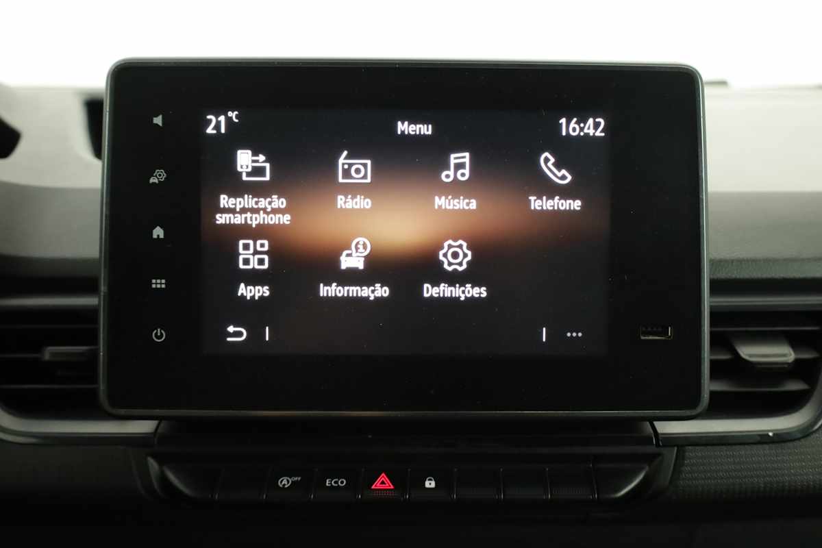 renault-kangoo-2024-diesel-1461cc