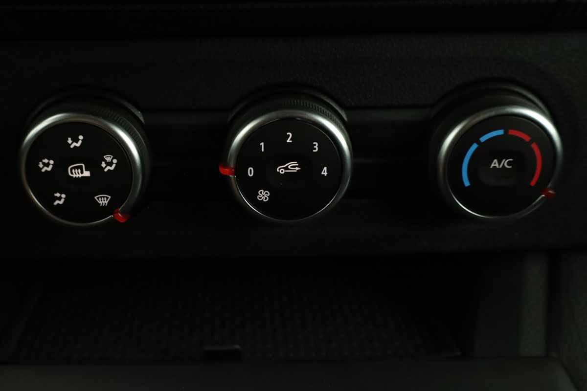 renault-kangoo-2024-diesel-1461cc