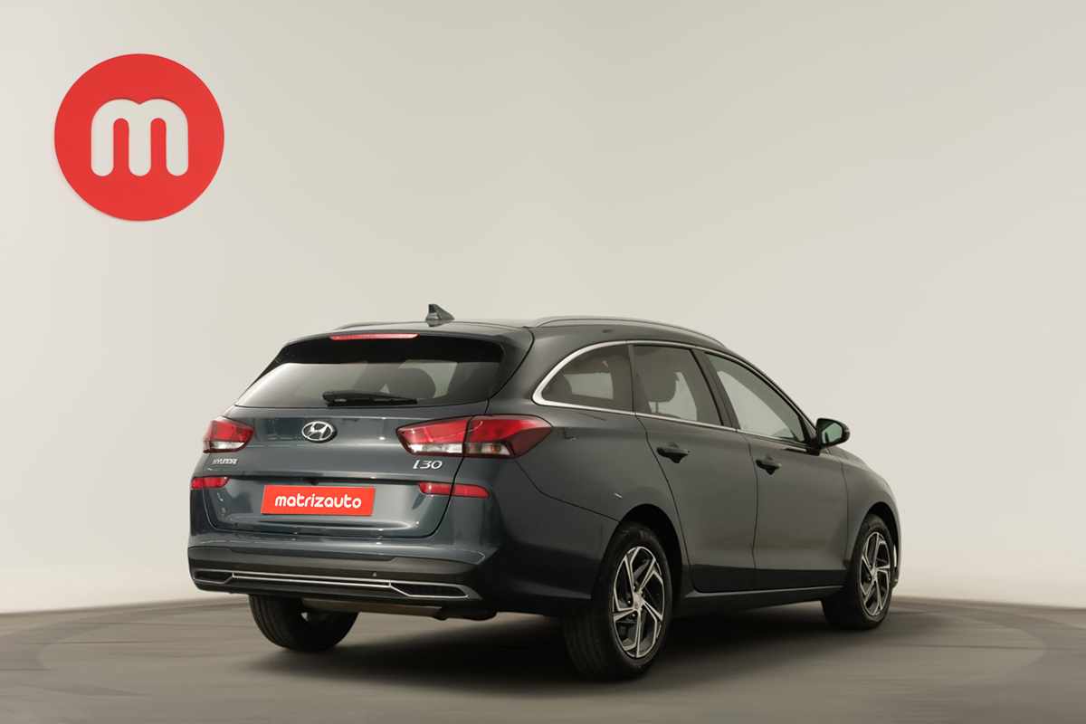 hyundai-i30-sw-2024-gasolina-998cc