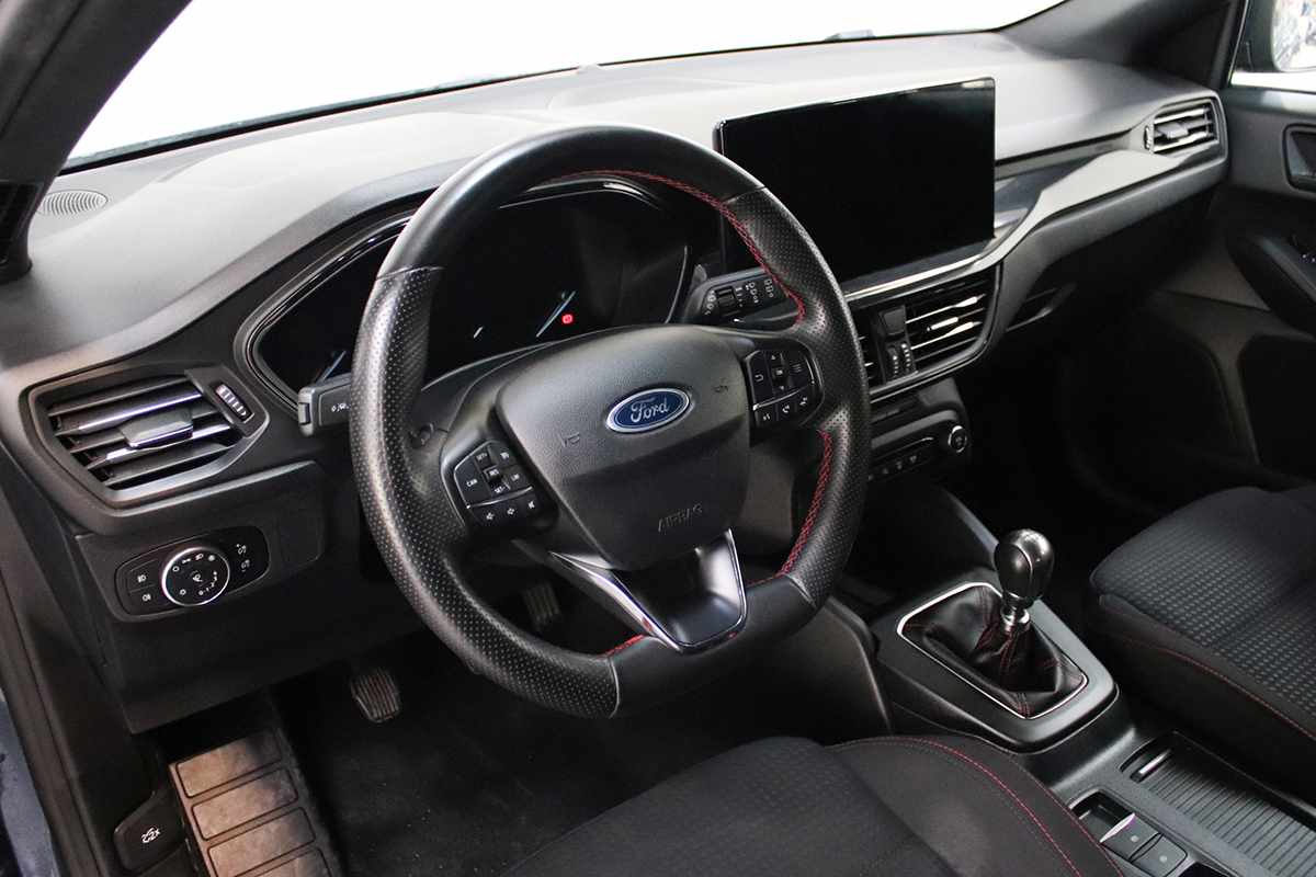 ford-focus-2022-diesel-1499cc