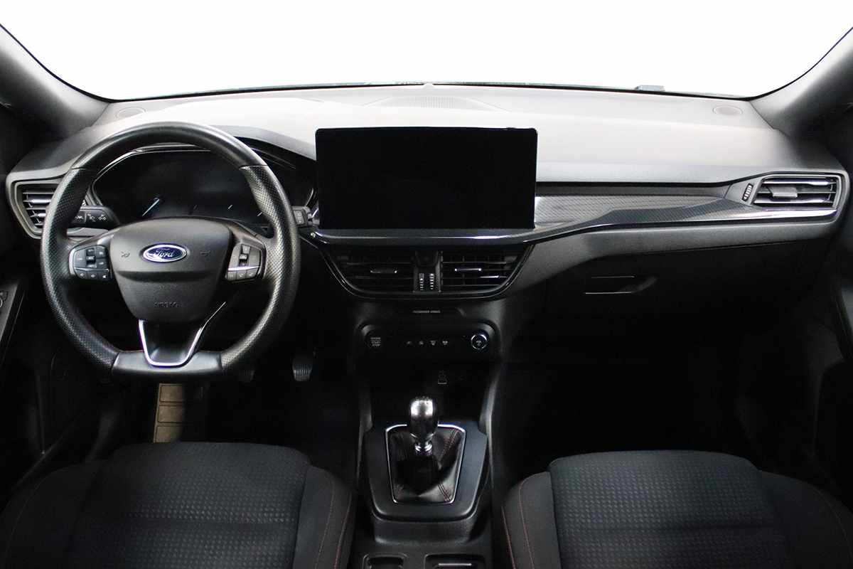 ford-focus-2022-diesel-1499cc