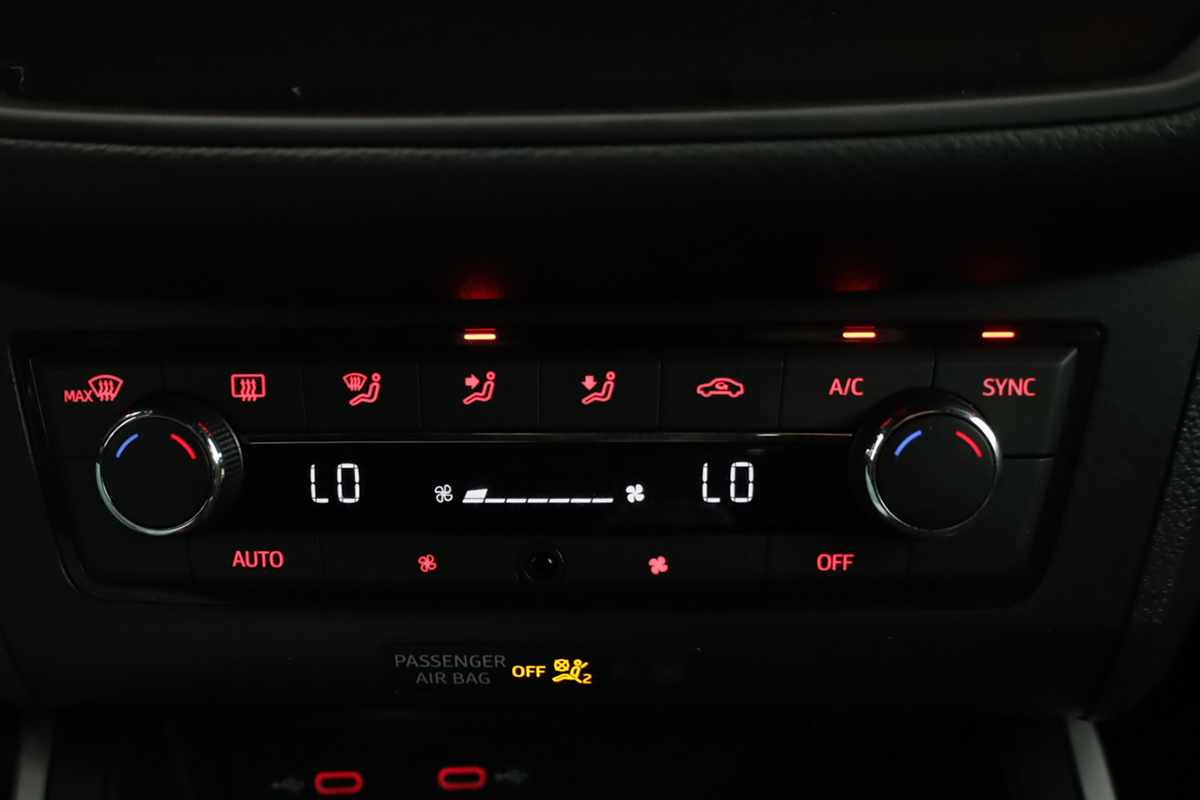 seat-arona-2021-gasolina-999cc