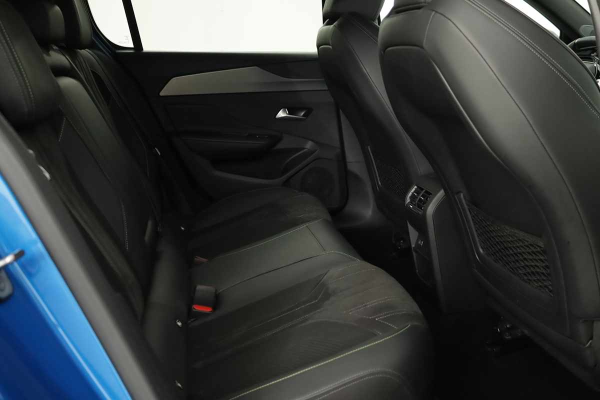 peugeot-308-2024-gasolina-1199cc