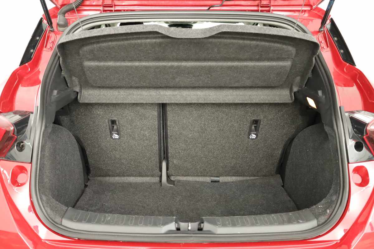 nissan-micra-2023-gasolina-999cc