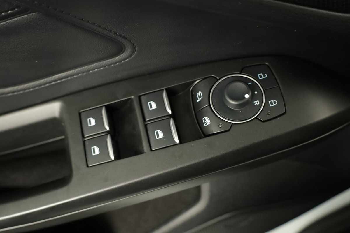 ford-focus-2024-gasolina-998cc
