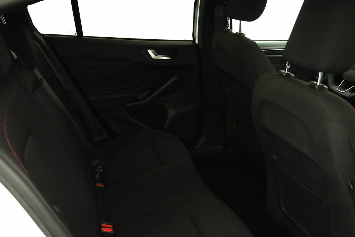 ford-focus-2024-gasolina-998cc