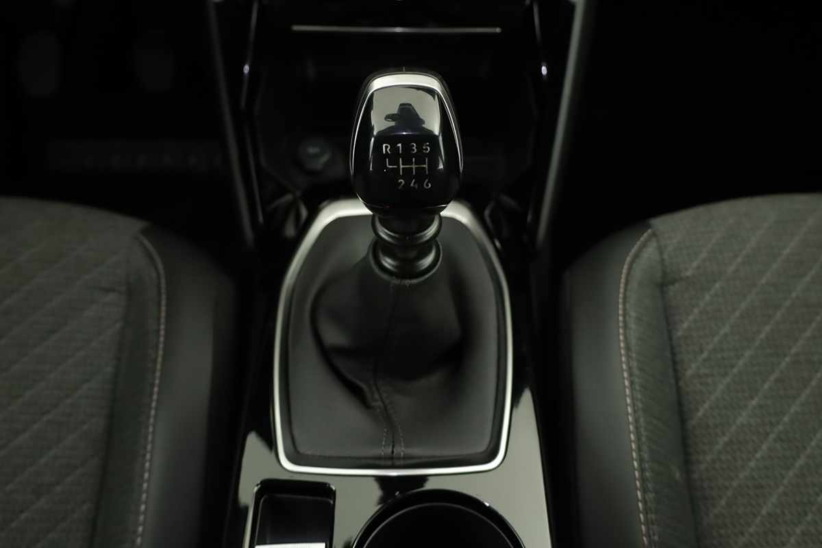 peugeot-2008-2025-gasolina-1199cc