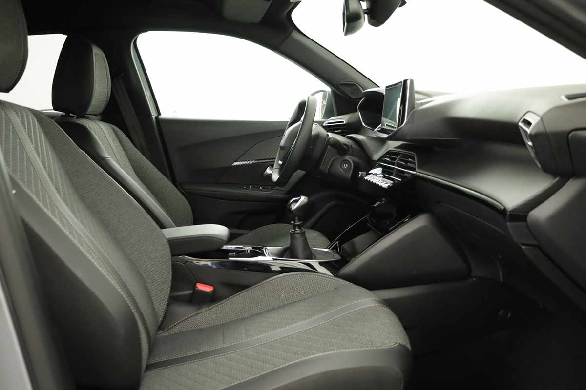 peugeot-2008-2025-gasolina-1199cc