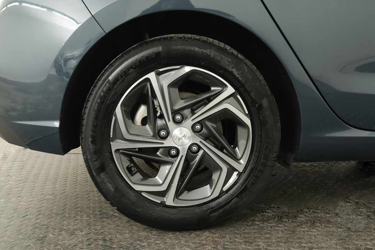 hyundai-i30-2024-gasolina-998cc