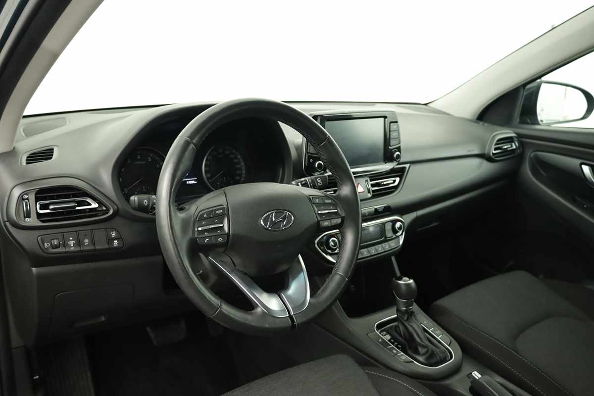 hyundai-i30-2024-gasolina-998cc