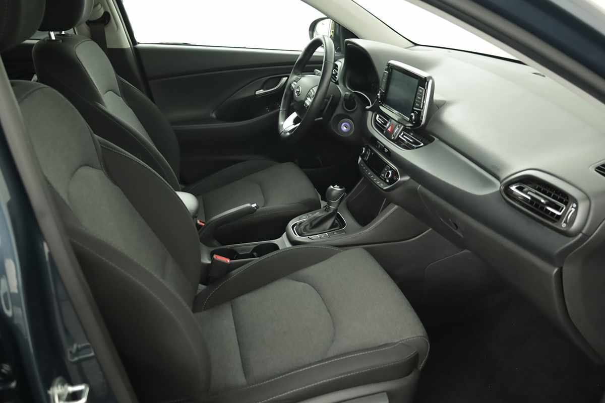 hyundai-i30-2024-gasolina-998cc