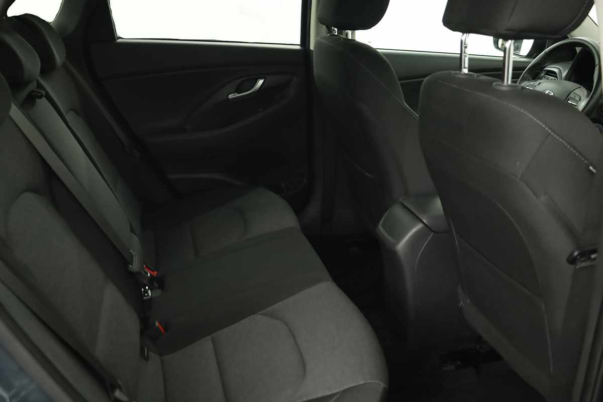 hyundai-i30-2024-gasolina-998cc
