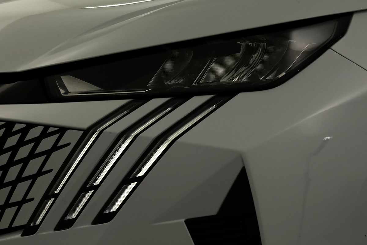 peugeot-5008-2025-gasolina-1199cc