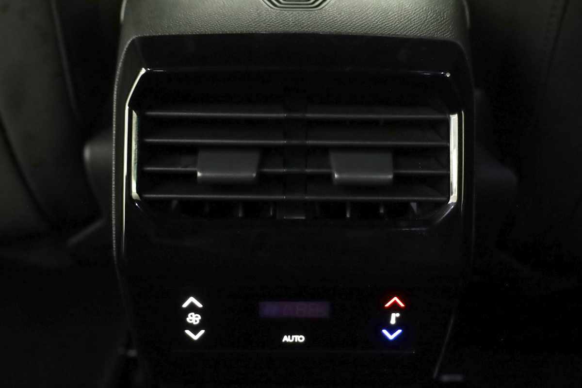 peugeot-5008-2025-gasolina-1199cc