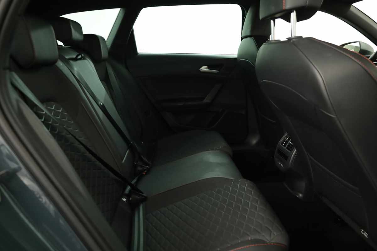 seat-leon-st-2025-hibrido-a-gasolina-1498cc