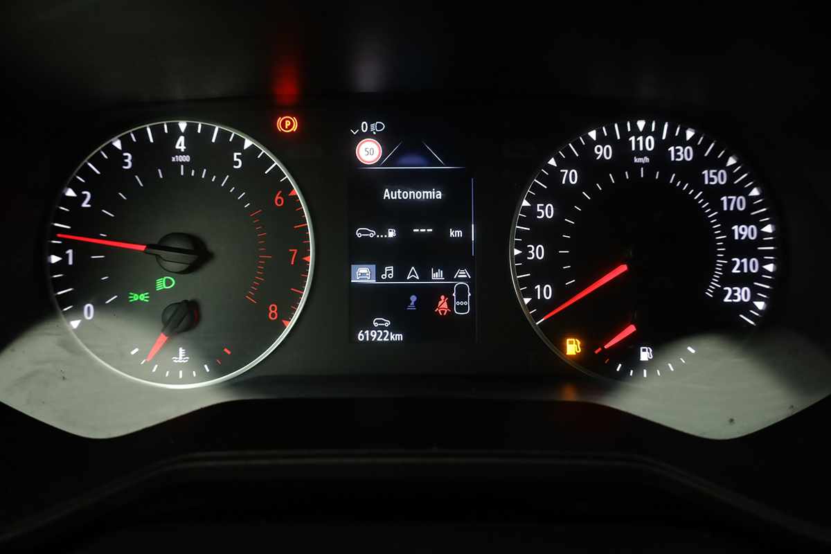 renault-clio-2024-gpl-999cc