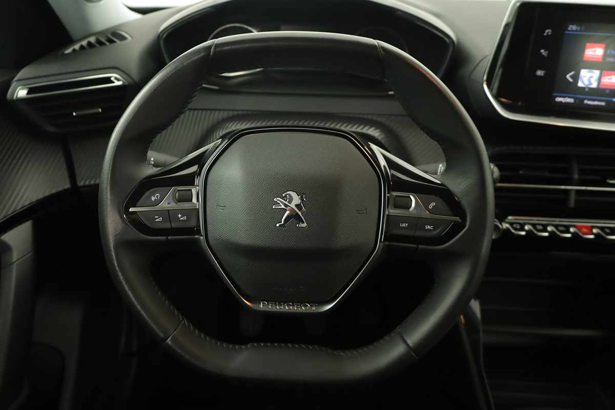 peugeot-2008-2022-gasolina-1199cc