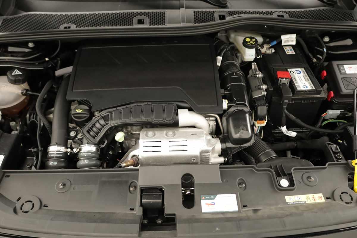 opel-corsa-2025-gasolina-1199cc