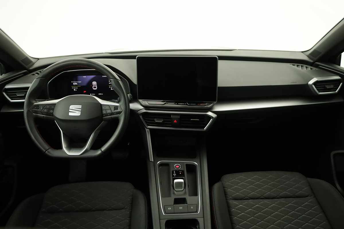 seat-leon-st-2025-hibrido-a-gasolina-1498cc