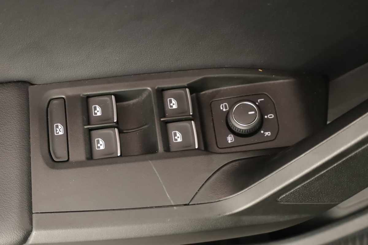 seat-leon-st-2025-hibrido-a-gasolina-1498cc