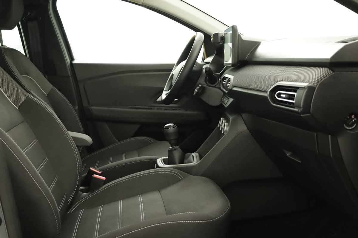 dacia-sandero-2025-gasolina-999cc