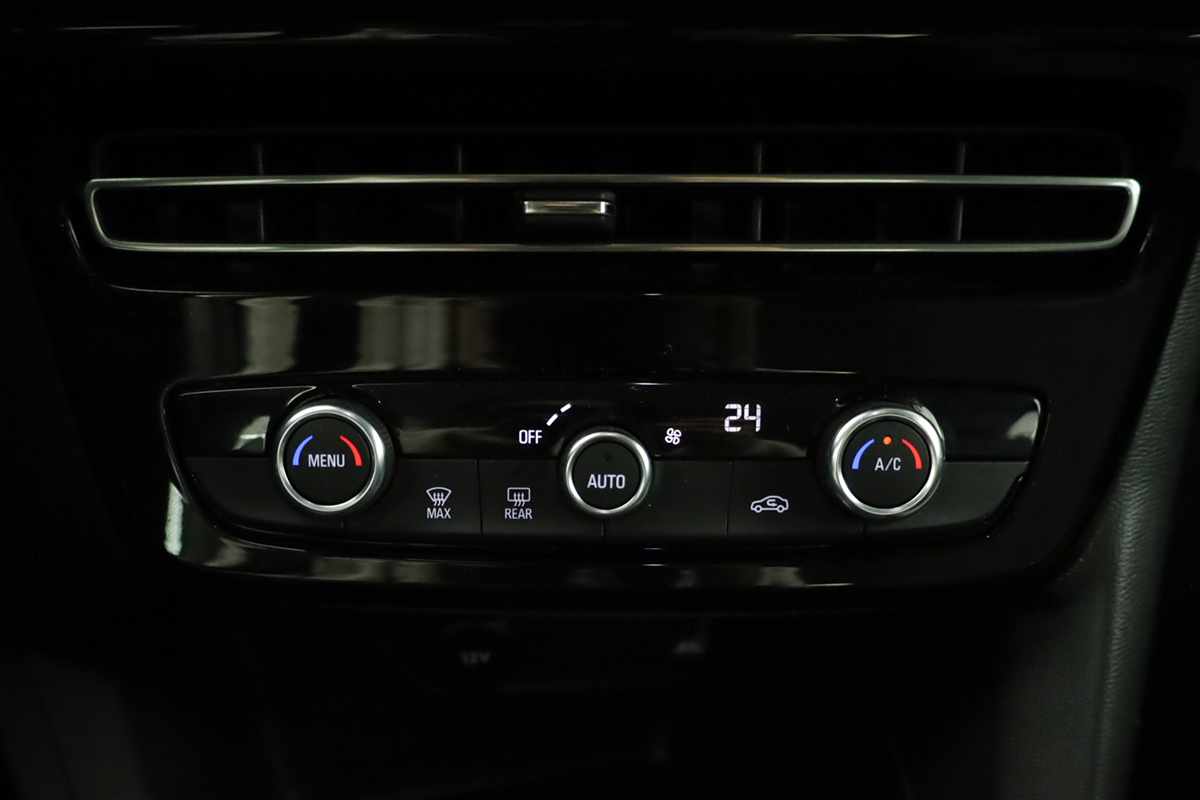 opel-mokka-2023-gasolina-1199cc