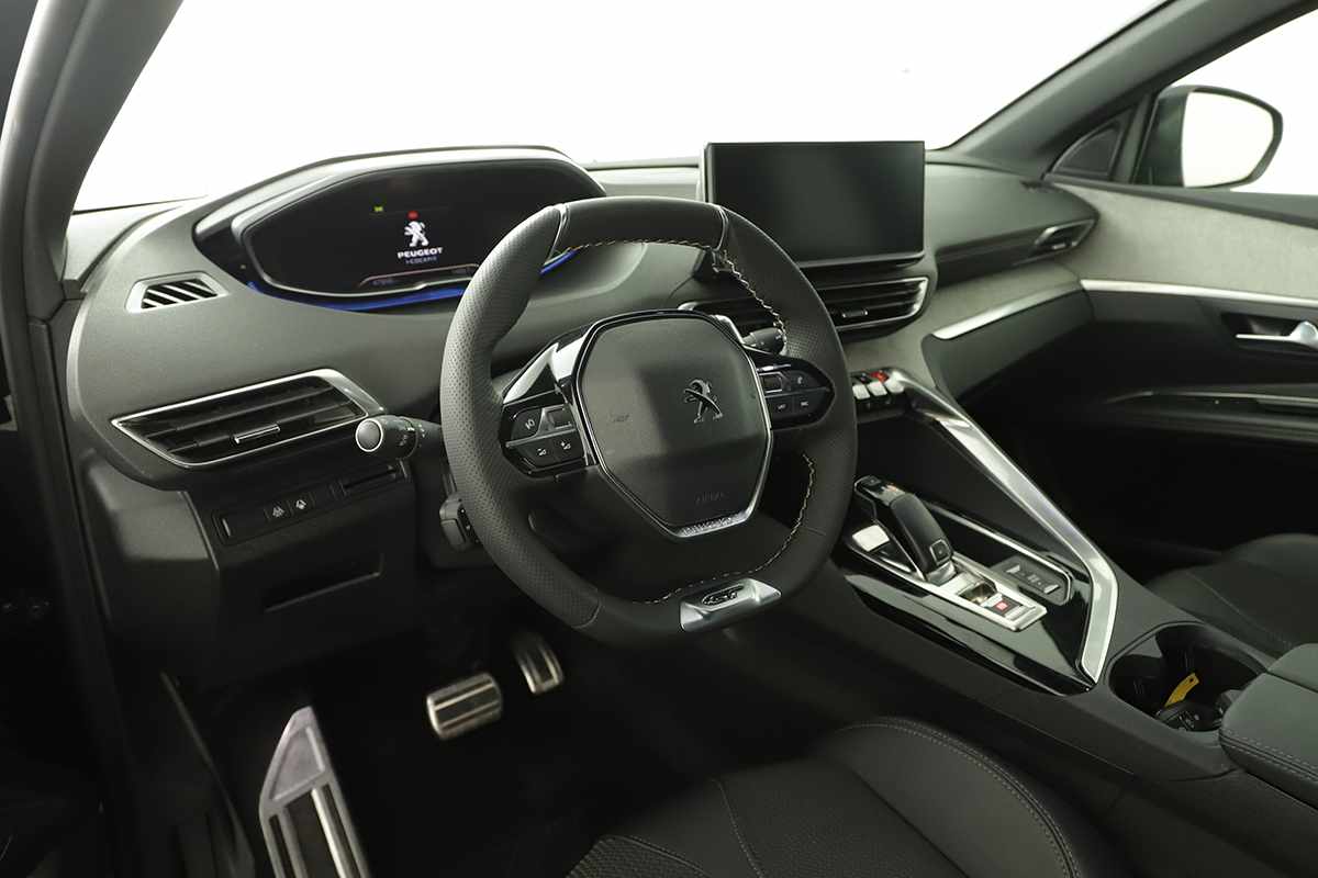peugeot-3008-2023-gasolina-1199cc