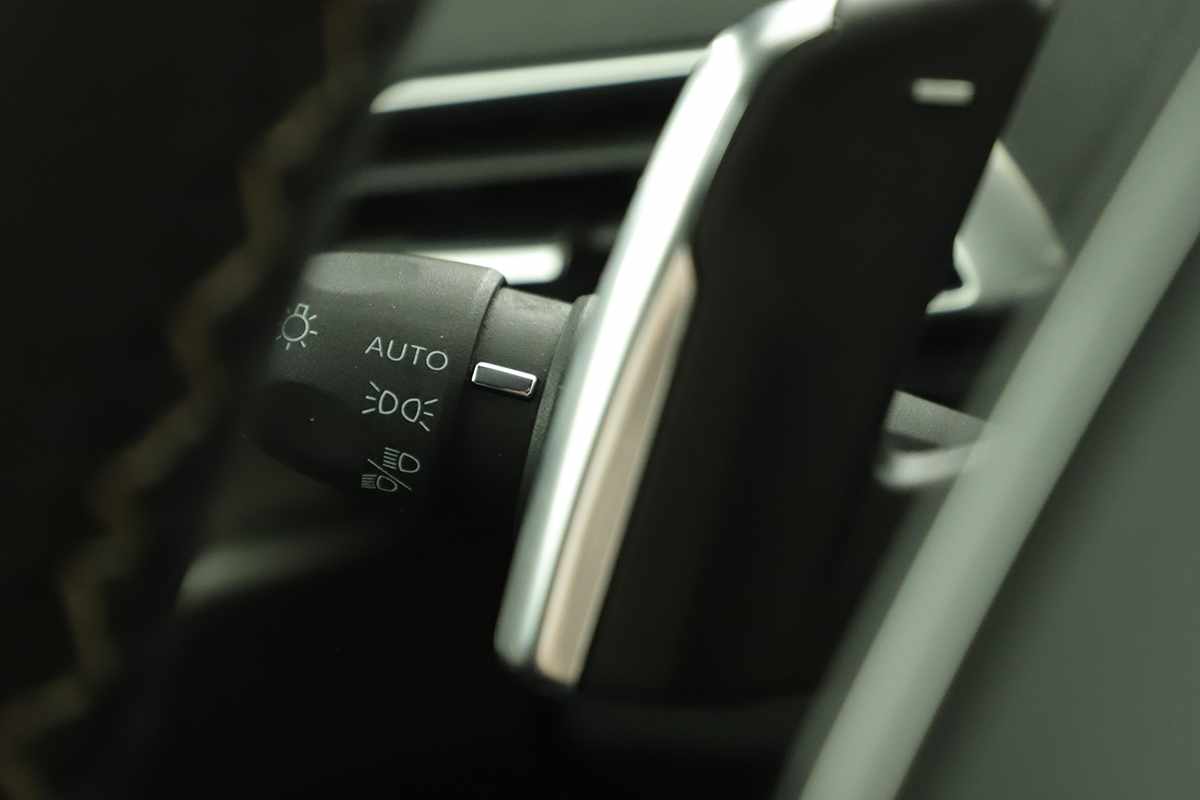 peugeot-3008-2023-gasolina-1199cc