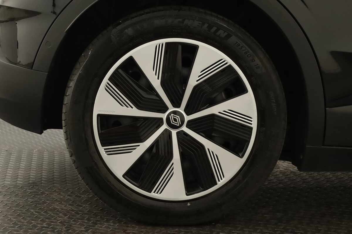 renault-megane-e-tech-2024-eletrico-0cc