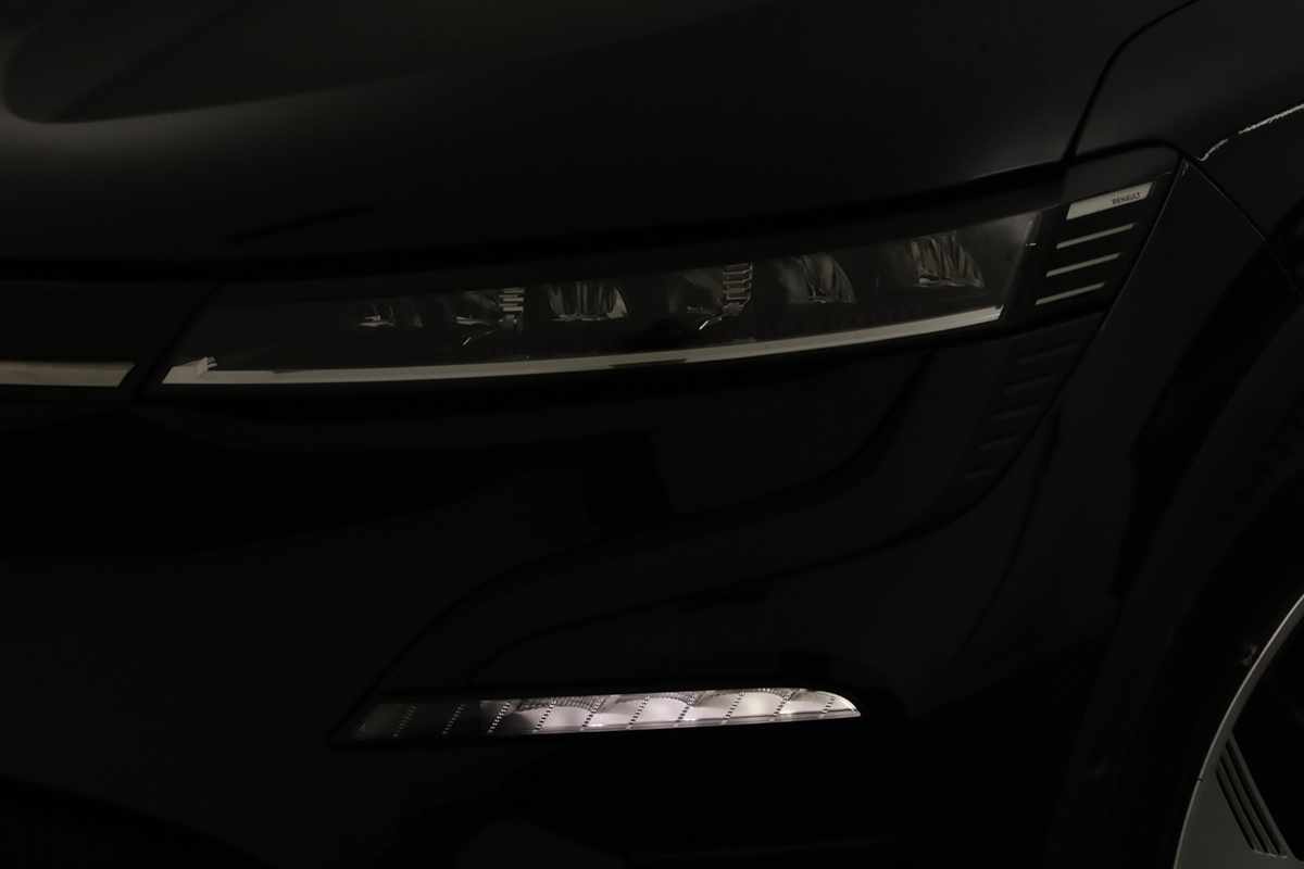 renault-megane-e-tech-2024-eletrico-0cc