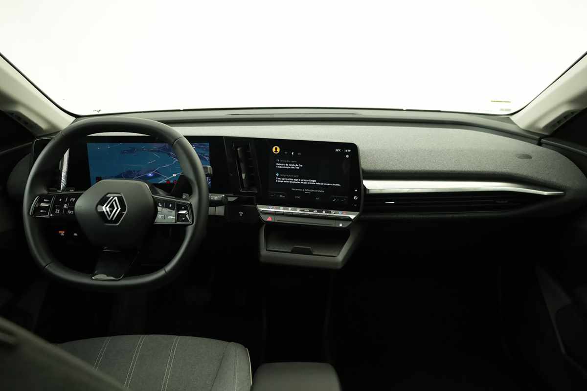 renault-megane-e-tech-2024-eletrico-0cc