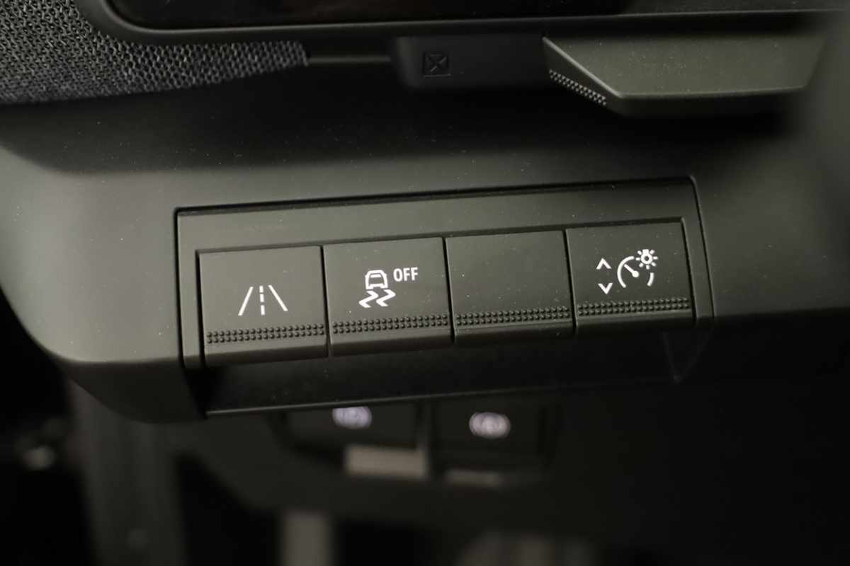 renault-megane-e-tech-2024-eletrico-0cc