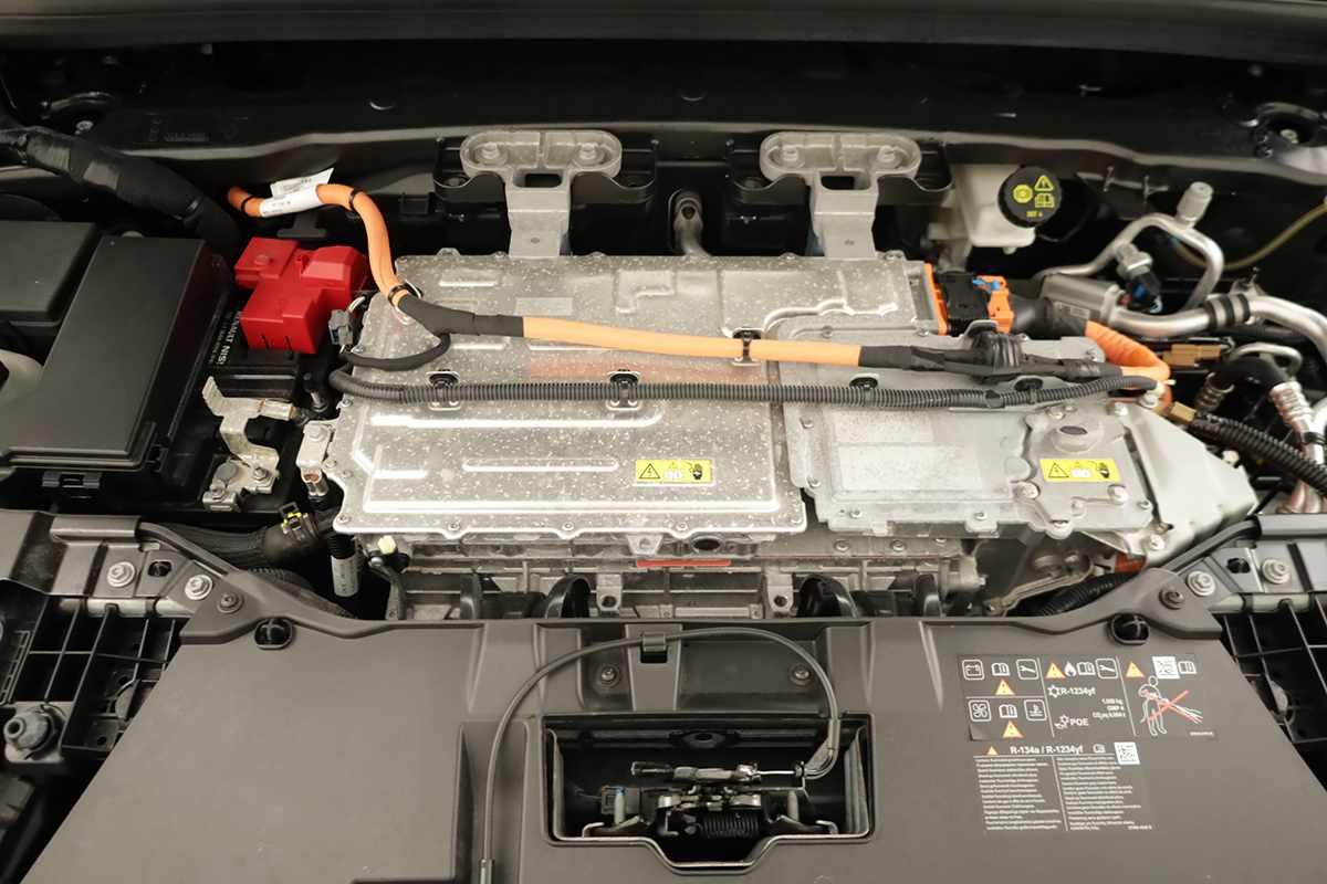 renault-megane-e-tech-2024-eletrico-0cc