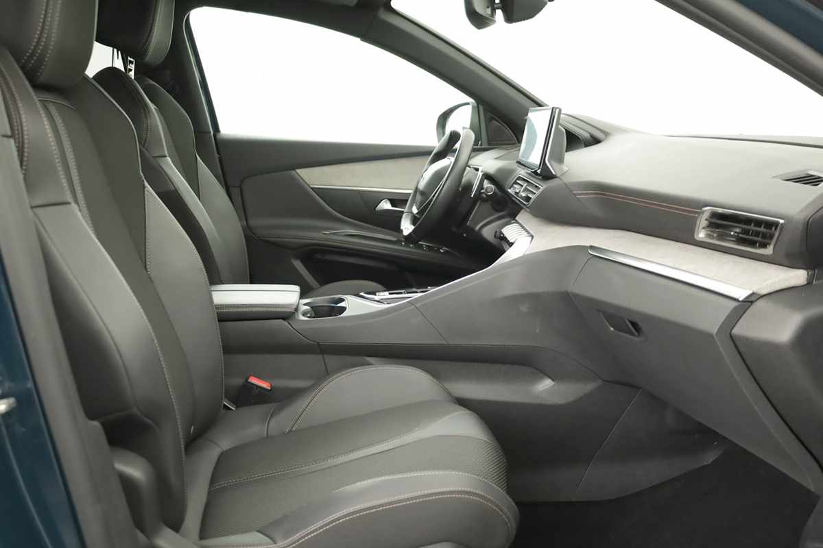 peugeot-3008-2024-gasolina-1199cc