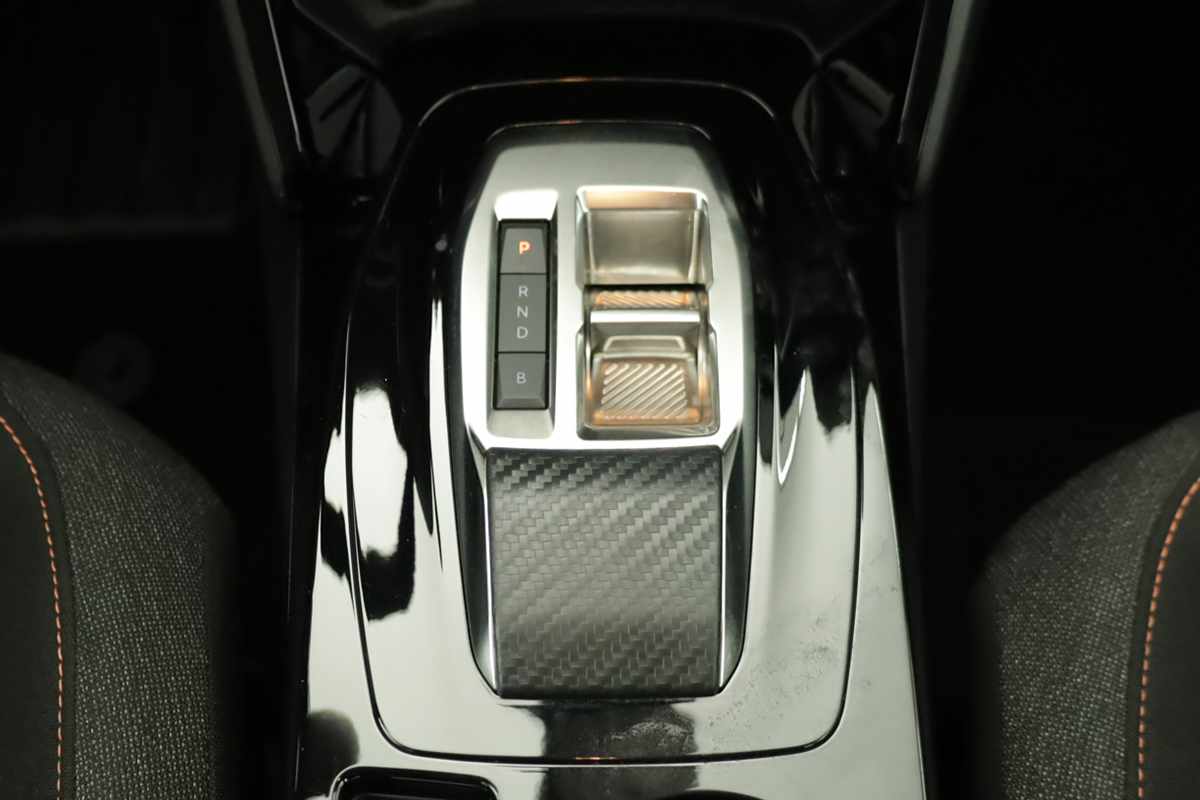 peugeot-e-208-2025-eletrico-0cc