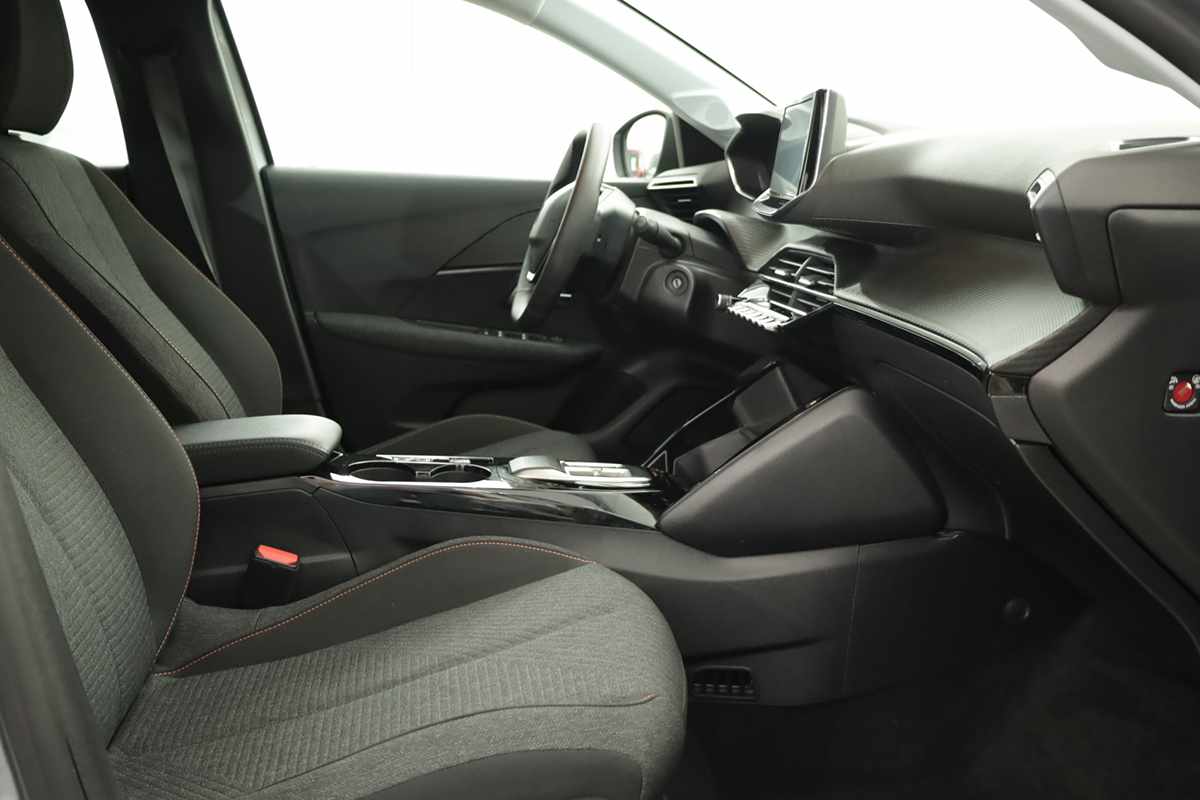 peugeot-e-208-2025-eletrico-0cc