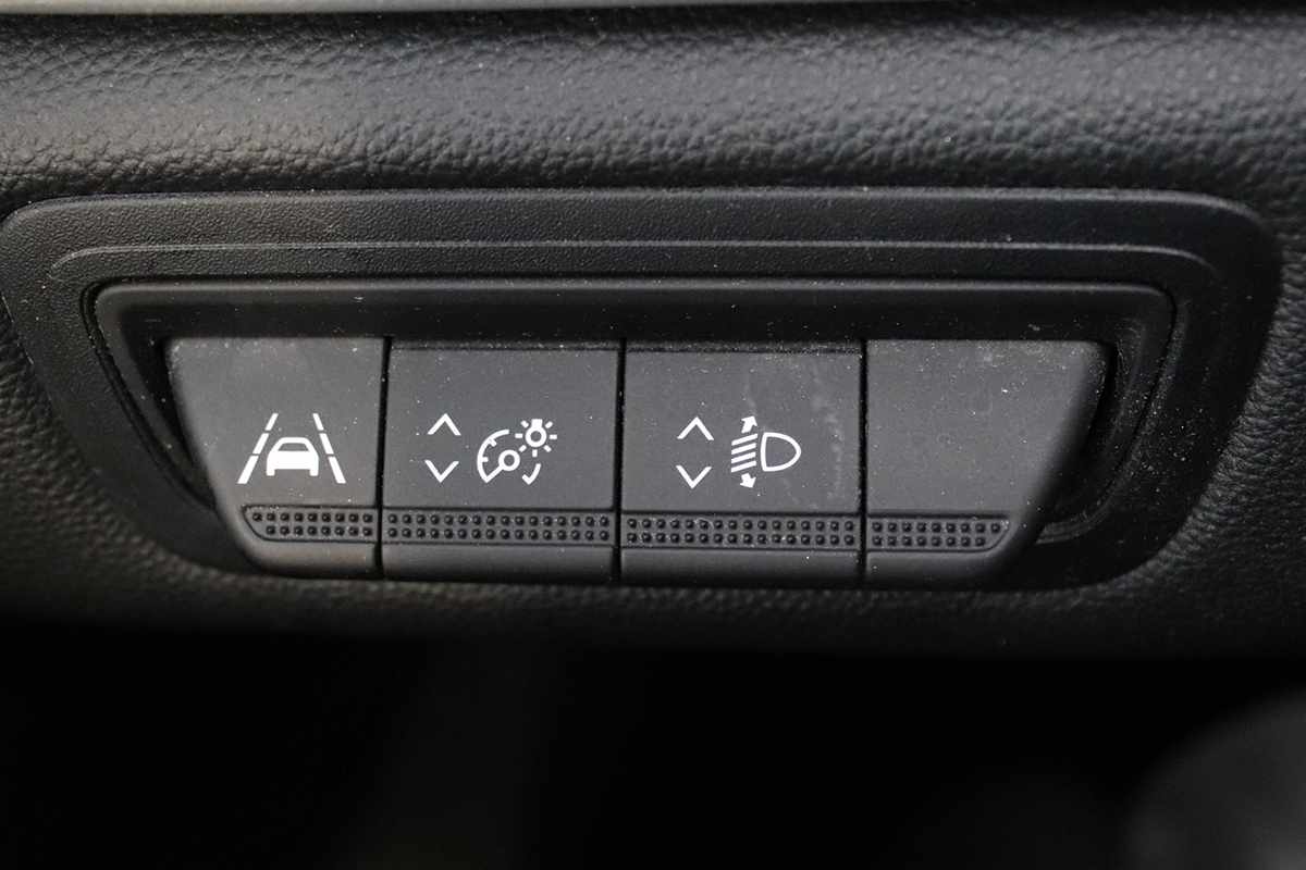 renault-captur-2024-gasolina-999cc