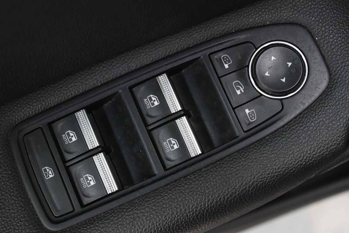 renault-captur-2024-gasolina-999cc