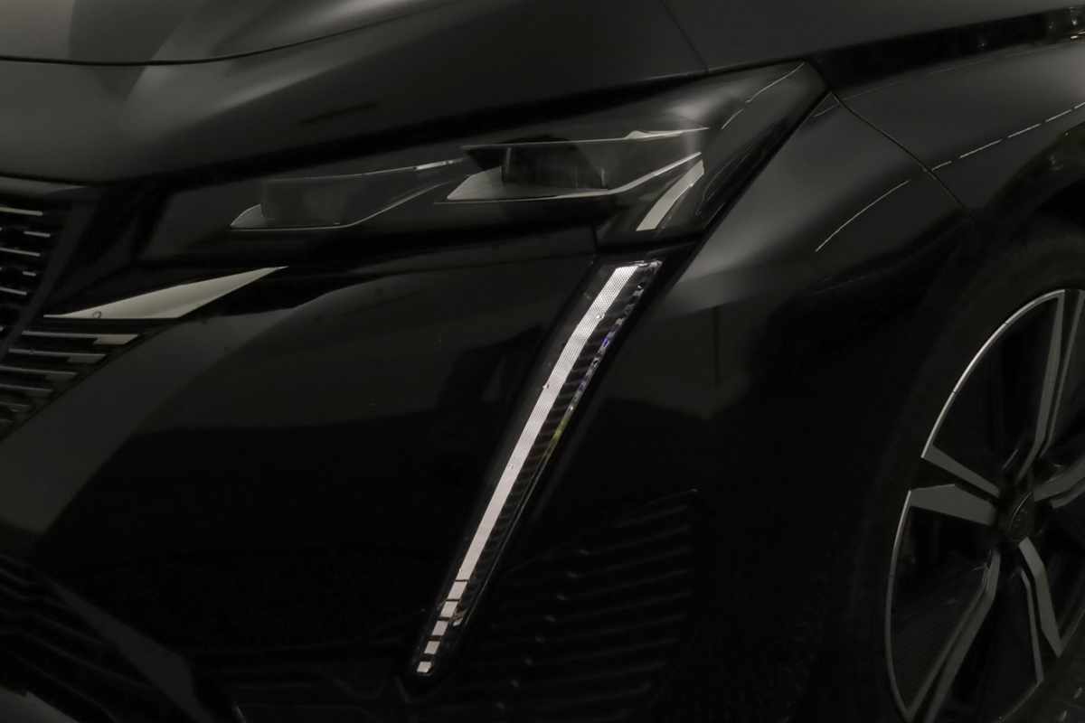 peugeot-308-2024-gasolina-1199cc