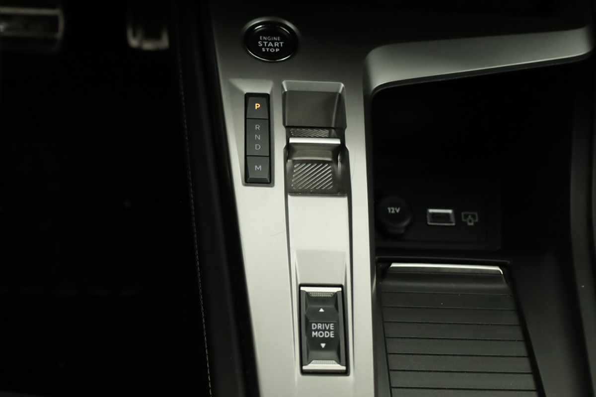 peugeot-308-2024-gasolina-1199cc