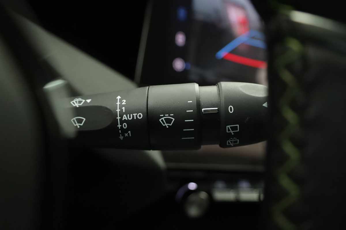 peugeot-308-2024-gasolina-1199cc