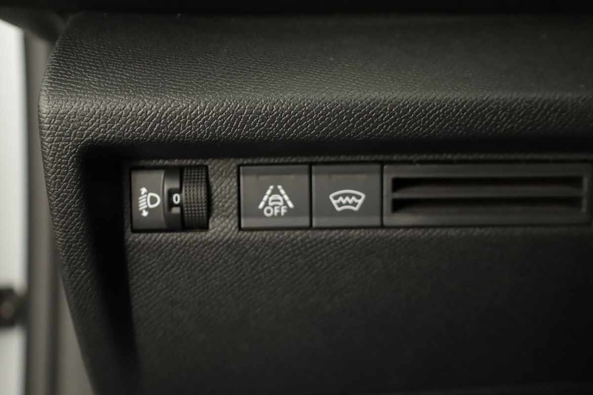 citroen-c4-2024-gasolina-1199cc