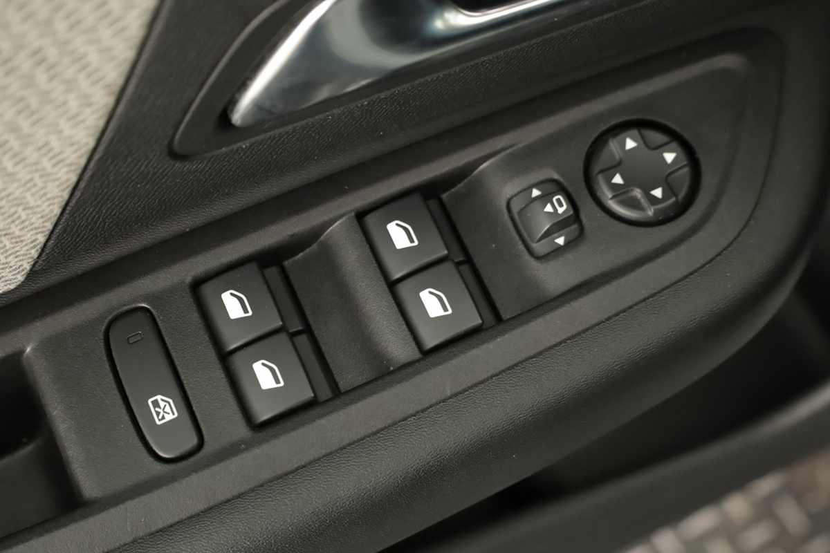 citroen-c4-2024-gasolina-1199cc